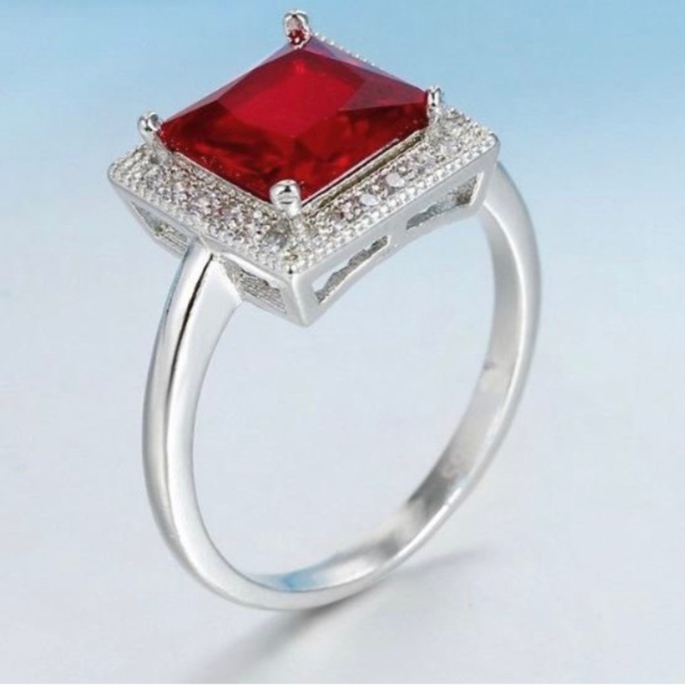 Red Princess Square Ring - Picture 3 of 3